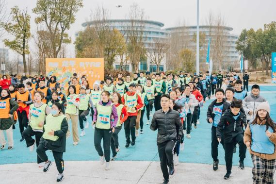 揚子江藥業集團 “春季領跑 益起健康” —健康普及公益宣傳活動圓滿舉辦！